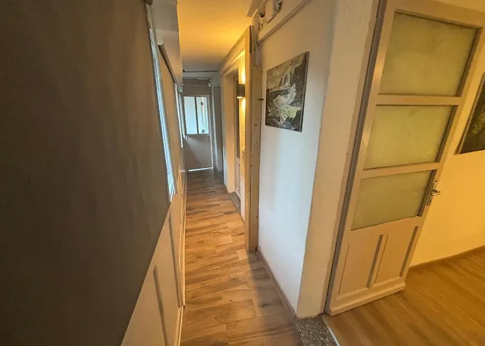 Canton Pasquera 1 Appartement *